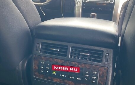 Toyota Land Cruiser 200, 2012 год, 4 570 000 рублей, 15 фотография