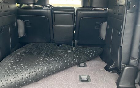 Toyota Land Cruiser 200, 2012 год, 4 570 000 рублей, 27 фотография