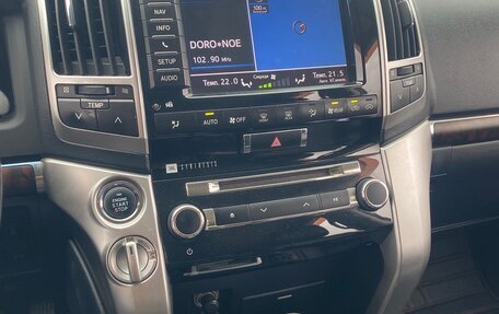 Toyota Land Cruiser 200, 2012 год, 4 570 000 рублей, 34 фотография