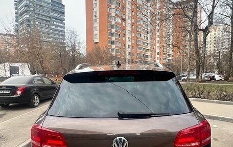 Volkswagen Touareg III, 2014 год, 2 500 000 рублей, 3 фотография