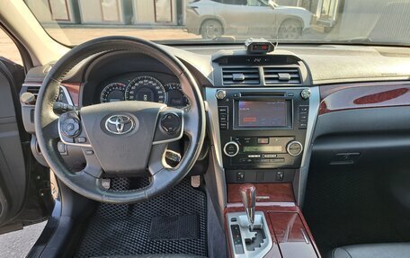 Toyota Camry, 2014 год, 2 070 000 рублей, 10 фотография