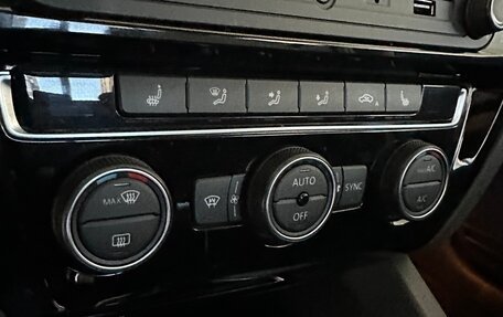 Volkswagen Jetta VI, 2017 год, 2 100 000 рублей, 24 фотография