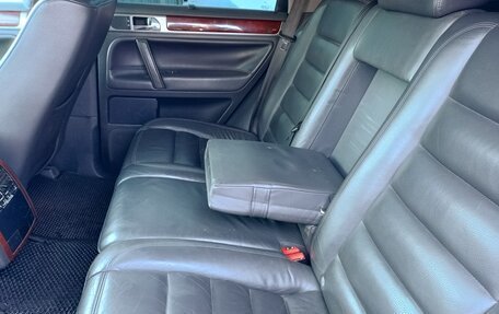 Volkswagen Touareg III, 2005 год, 680 000 рублей, 10 фотография