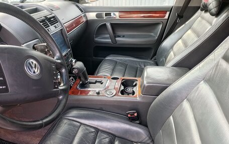 Volkswagen Touareg III, 2005 год, 680 000 рублей, 6 фотография