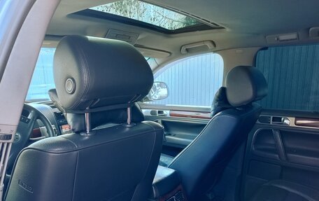 Volkswagen Touareg III, 2005 год, 680 000 рублей, 3 фотография