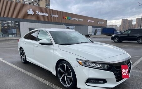 Honda Accord IX рестайлинг, 2020 год, 2 300 000 рублей, 2 фотография