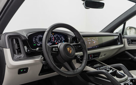 Porsche Cayenne III, 2026 год, 18 590 000 рублей, 17 фотография