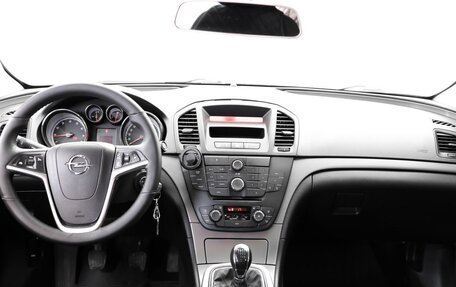 Opel Insignia II рестайлинг, 2013 год, 990 000 рублей, 17 фотография