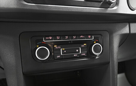 Volkswagen Amarok I рестайлинг, 2013 год, 2 095 000 рублей, 16 фотография