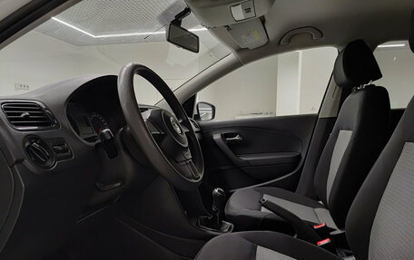 Volkswagen Polo VI (EU Market), 2013 год, 757 000 рублей, 20 фотография