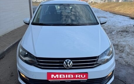 Volkswagen Polo VI (EU Market), 2016 год, 1 290 000 рублей, 2 фотография