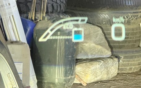 Toyota Prius IV XW50, 2019 год, 2 600 000 рублей, 8 фотография