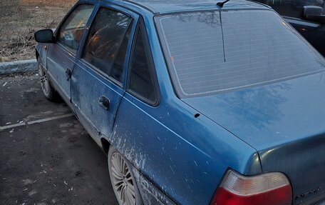 Daewoo Nexia I рестайлинг, 2000 год, 70 000 рублей, 7 фотография