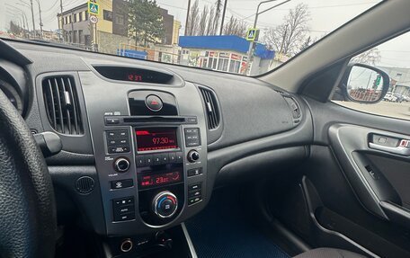 KIA Cerato III, 2010 год, 795 000 рублей, 26 фотография
