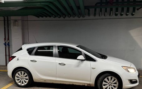 Opel Astra J, 2012 год, 735 000 рублей, 3 фотография