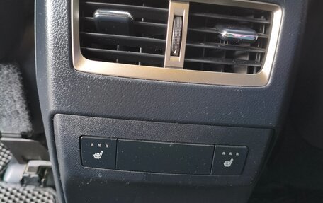 Lexus RX IV рестайлинг, 2019 год, 5 500 000 рублей, 17 фотография