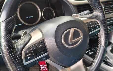 Lexus RX IV рестайлинг, 2019 год, 5 500 000 рублей, 12 фотография