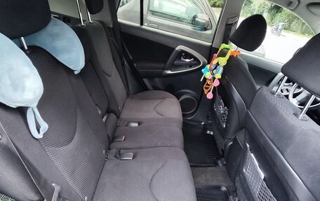 Toyota RAV4, 2007 год, 1 096 000 рублей, 9 фотография