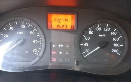 Renault Logan I, 2006 год, 450 000 рублей, 7 фотография