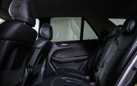 Mercedes-Benz M-Класс, 2015 год, 2 990 000 рублей, 12 фотография