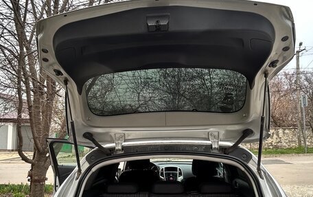 Opel Astra J, 2010 год, 850 000 рублей, 21 фотография