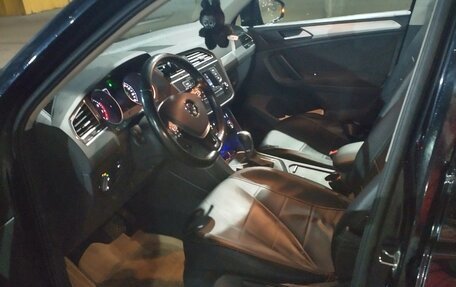 Volkswagen Tiguan II, 2017 год, 1 750 000 рублей, 5 фотография