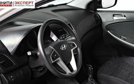 Hyundai Solaris II рестайлинг, 2015 год, 1 147 000 рублей, 10 фотография