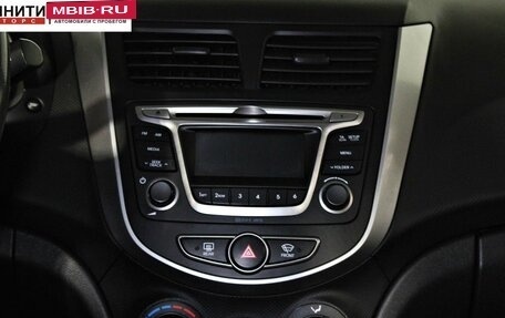 Hyundai Solaris II рестайлинг, 2015 год, 1 147 000 рублей, 14 фотография