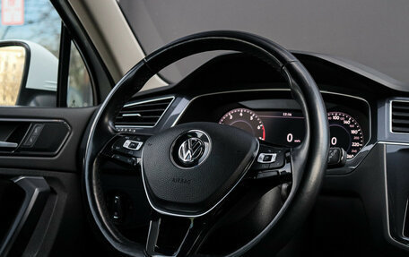 Volkswagen Tiguan II, 2018 год, 2 750 000 рублей, 12 фотография