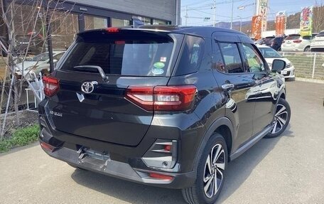 Toyota Raize I, 2022 год, 1 316 000 рублей, 6 фотография