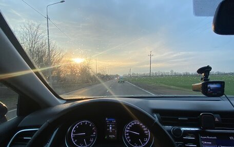 Toyota Camry, 2020 год, 2 590 000 рублей, 7 фотография