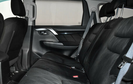 Mitsubishi Pajero Sport III рестайлинг, 2017 год, 2 990 000 рублей, 13 фотография