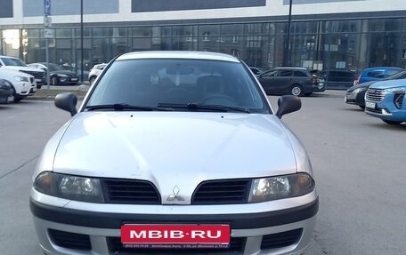 Mitsubishi Carisma I, 2002 год, 190 000 рублей, 1 фотография