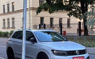 Volkswagen Tiguan II, 2019 год, 3 100 000 рублей, 1 фотография