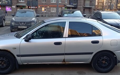 Mitsubishi Carisma I, 2002 год, 190 000 рублей, 4 фотография