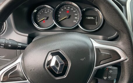 Renault Logan II, 2019 год, 1 050 000 рублей, 8 фотография