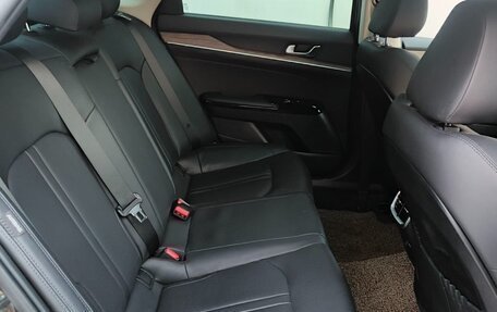 KIA K5, 2021 год, 2 700 000 рублей, 9 фотография