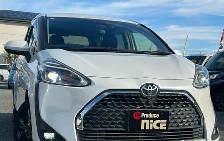 Toyota Sienta II, 2018 год, 1 209 000 рублей, 37 фотография