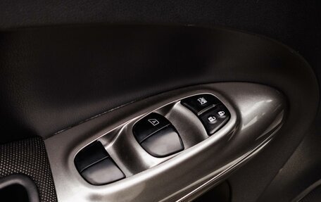 Nissan Juke II, 2011 год, 1 099 000 рублей, 19 фотография