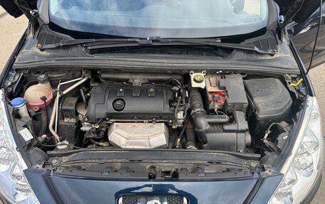 Peugeot 308 II, 2011 год, 490 000 рублей, 18 фотография