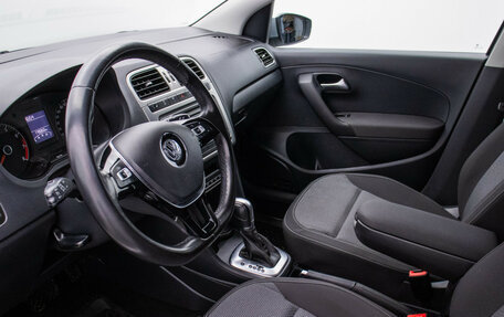 Volkswagen Polo VI (EU Market), 2018 год, 1 340 000 рублей, 10 фотография