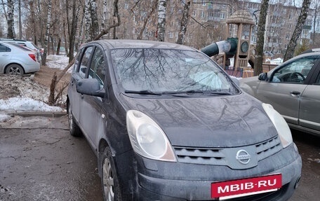Nissan Note II рестайлинг, 2008 год, 900 000 рублей, 2 фотография