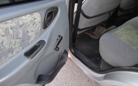 Chevrolet Niva I рестайлинг, 2003 год, 590 000 рублей, 14 фотография