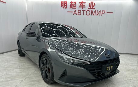 Hyundai Elantra, 2022 год, 1 650 000 рублей, 2 фотография