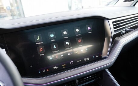 Volkswagen Touareg III, 2024 год, 12 750 000 рублей, 15 фотография