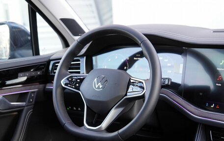 Volkswagen Touareg III, 2024 год, 12 750 000 рублей, 20 фотография