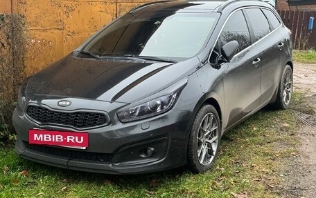 KIA cee'd III, 2016 год, 1 400 000 рублей, 2 фотография