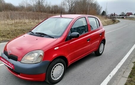 Toyota Yaris I рестайлинг, 2001 год, 395 000 рублей, 3 фотография