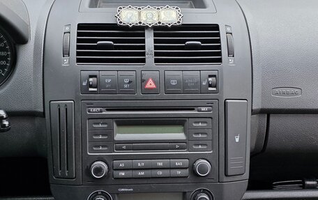 Volkswagen Polo IV рестайлинг, 2005 год, 530 000 рублей, 10 фотография