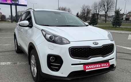 KIA Sportage IV рестайлинг, 2017 год, 1 890 000 рублей, 3 фотография
